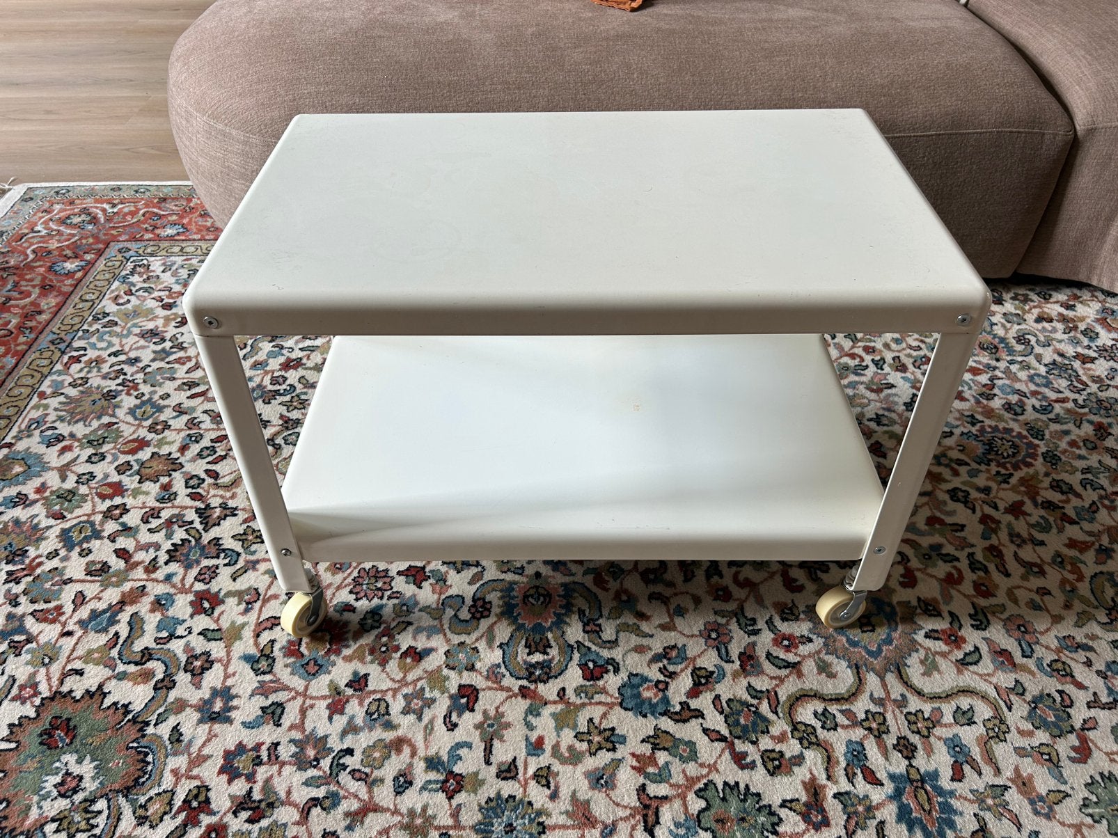 Salontafel wieltjes IKEA, Ophalen, Zo goed als nieuw, Rechthoekig, 50 tot 100 cm