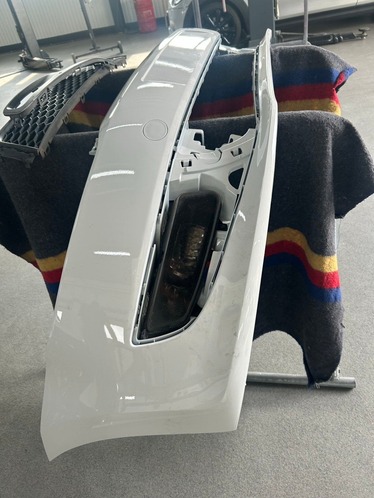 Nieuwe polo 6R voorbumper, Ophalen of Verzenden, Gebruikt, Voor, Bumper