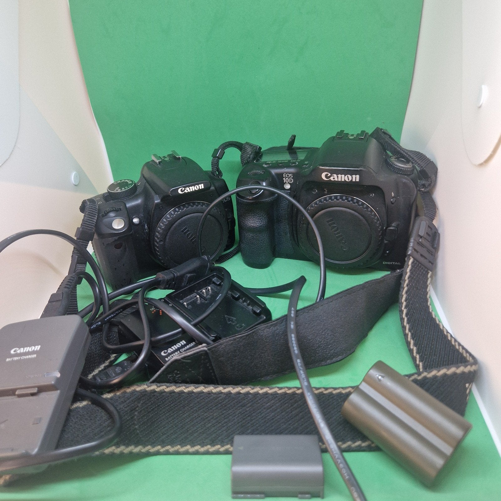 Canon 350d en 10d en batterypack 760D etc, Ophalen of Verzenden, Canon, Geen optische zoom
