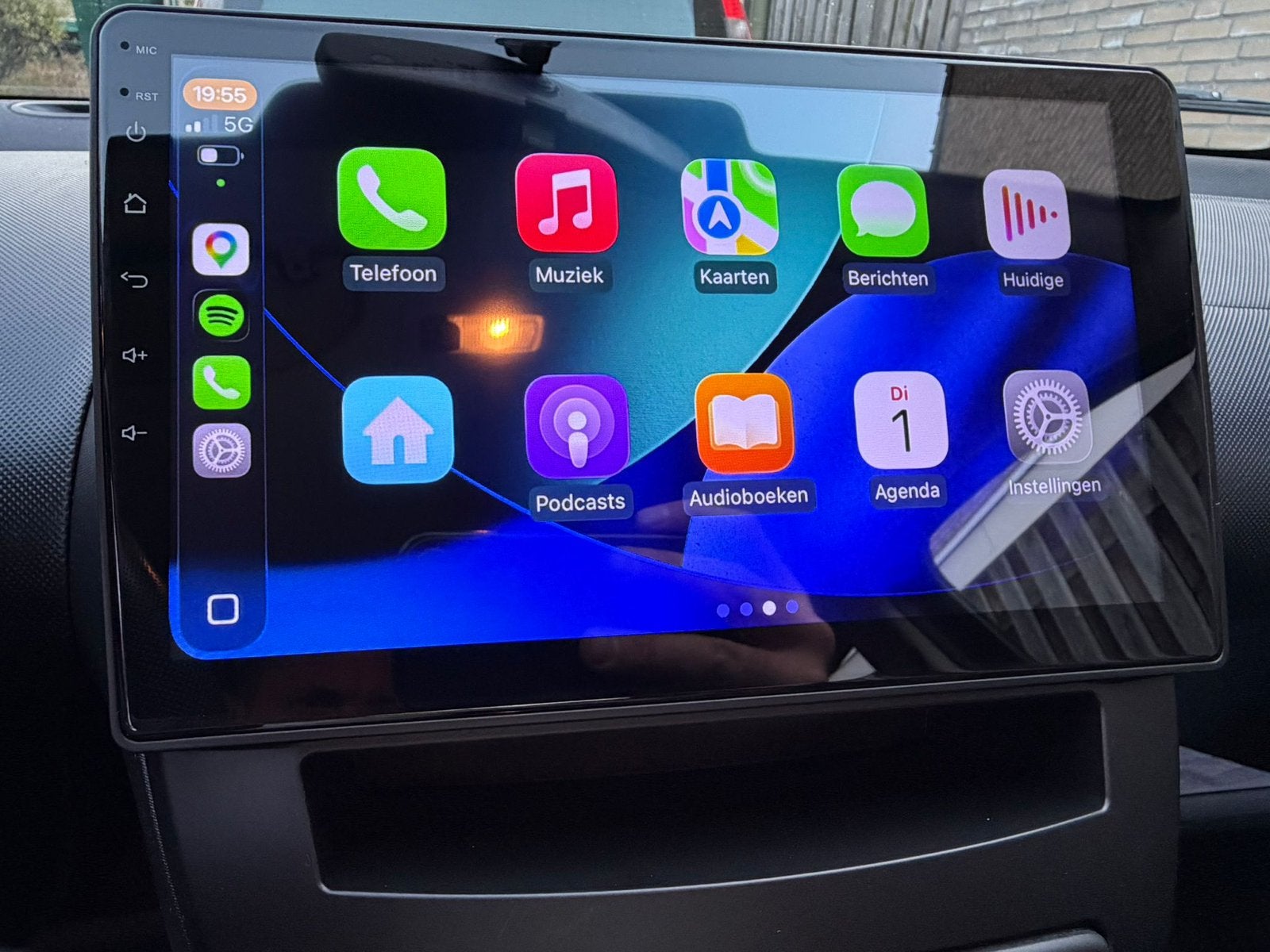 Citroën C1 1.0i 68PK 5D 2013 carplay airco facelift, Auto's, Citroën, Voorwielaandrijving, Euro 5, Stof, Zwart