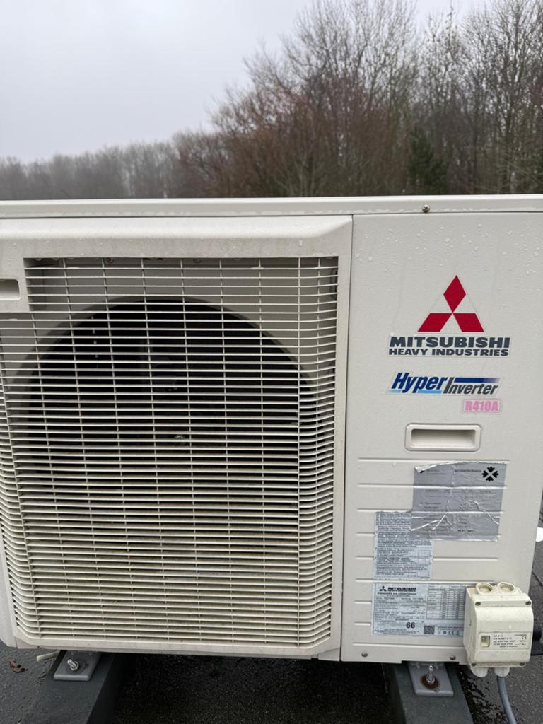 5x Mitsubishi Heavy Industries Airco’s – R32 & R410A, Ophalen, Gebruikt, Wandairco, 100 m³ of groter