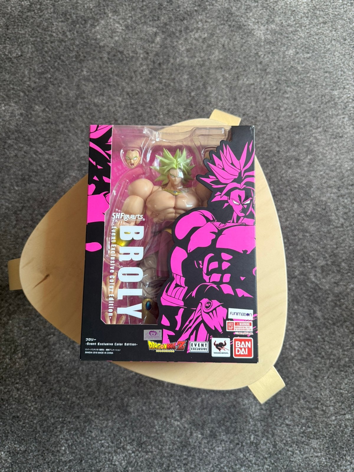 Sh Figuarts Broly Event Exclusive 2018, Eén persoon