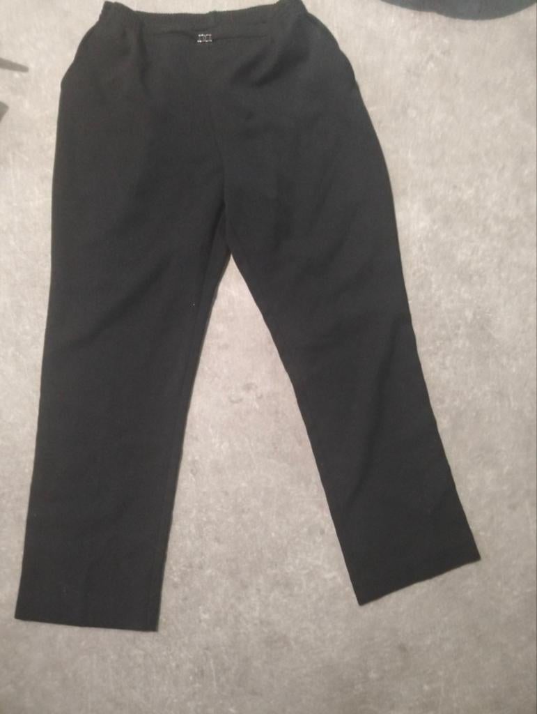 Broek  Candan in maat 40, Kleding | Dames, Broeken en Pantalons, Ophalen of Verzenden