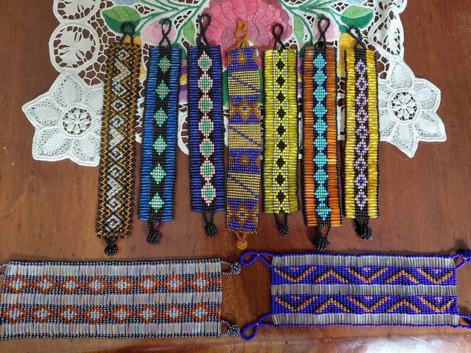 Partij Huichol kralen armbanden, Sieraden, Tassen en Uiterlijk, Armbanden, Overige materialen, Overige kleuren, Nieuw, Ophalen of Verzenden