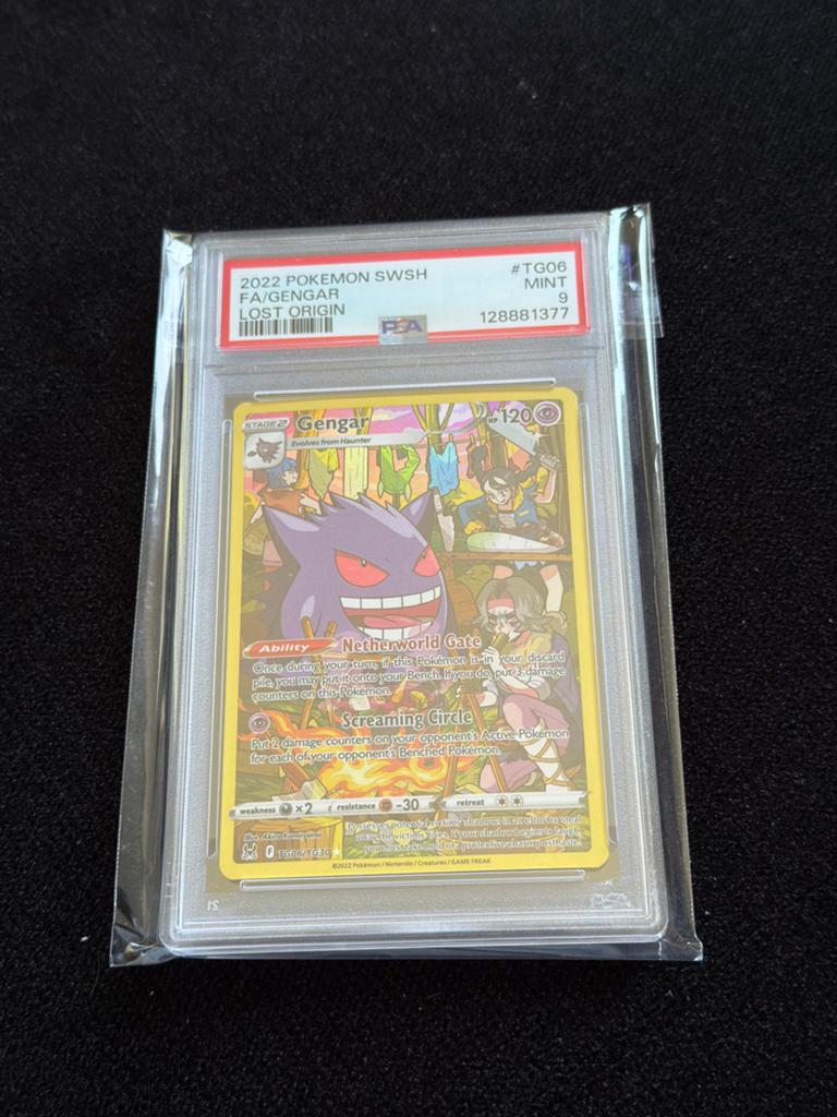 PSA 9 Gengar VMAX TG06 Lost Origin Pokémon Kaart, Ophalen of Verzenden, Zo goed als nieuw, Losse kaart