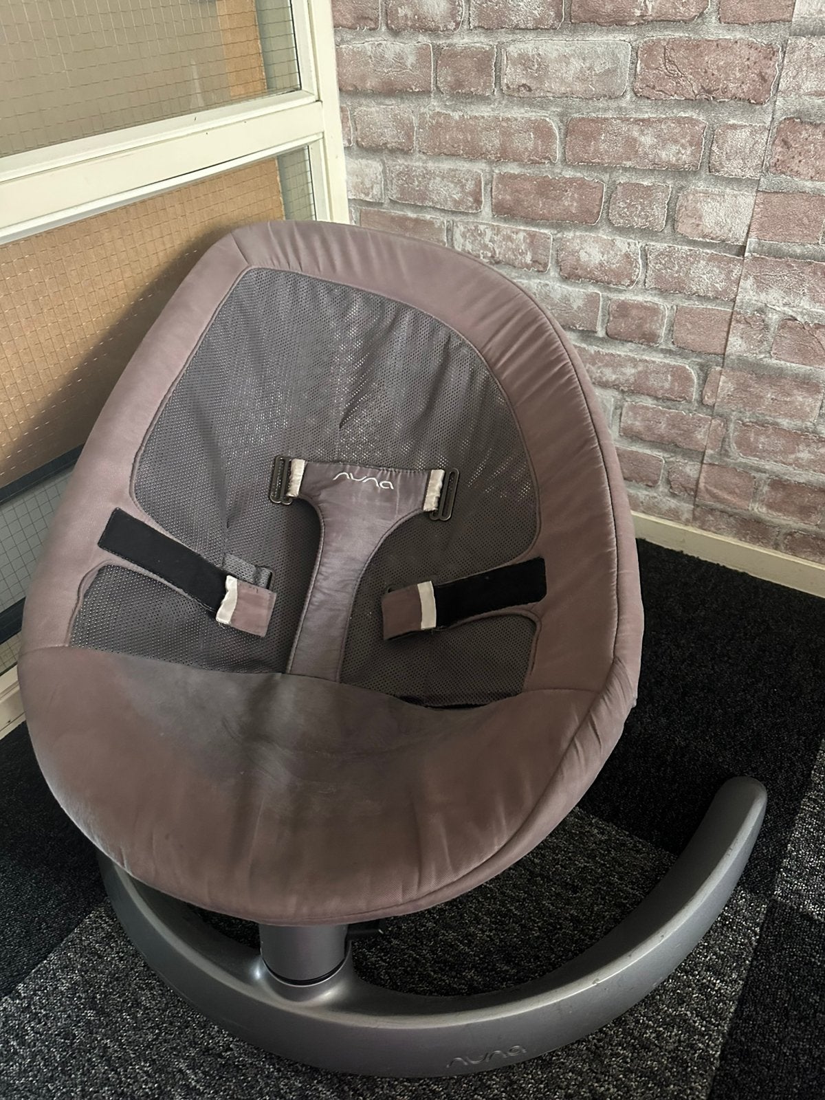 Nuna Leaf Grow Wipstoel / Schommelstoel - In goede staat, Kinderen en Baby's, Ophalen, Zo goed als nieuw