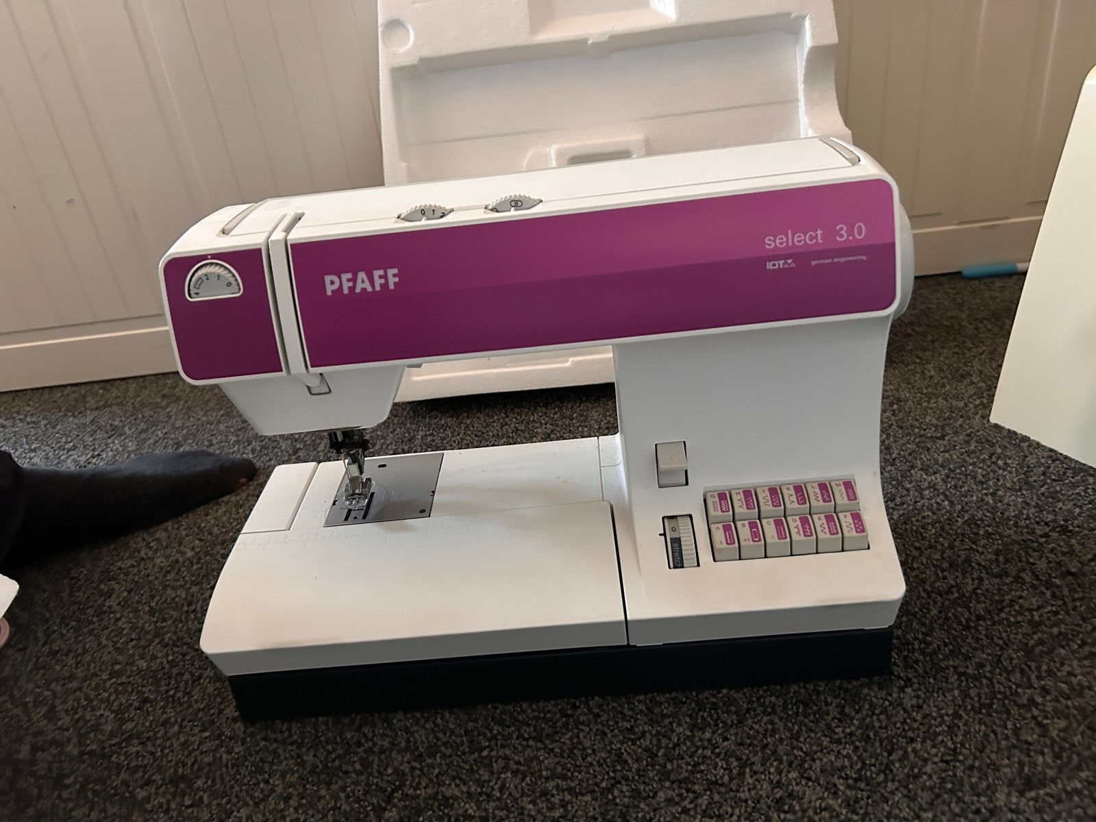 Pfaff Select 3.0 Naaimachine - Zo goed als nieuw, Ophalen of Verzenden, Zo goed als nieuw, Naaimachine, Pfaff