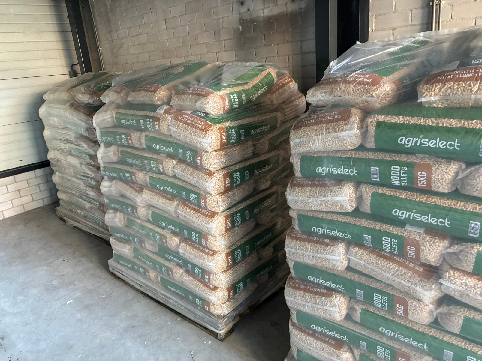 Pelletkorrels (wit), Minder dan 3 m³, Ophalen