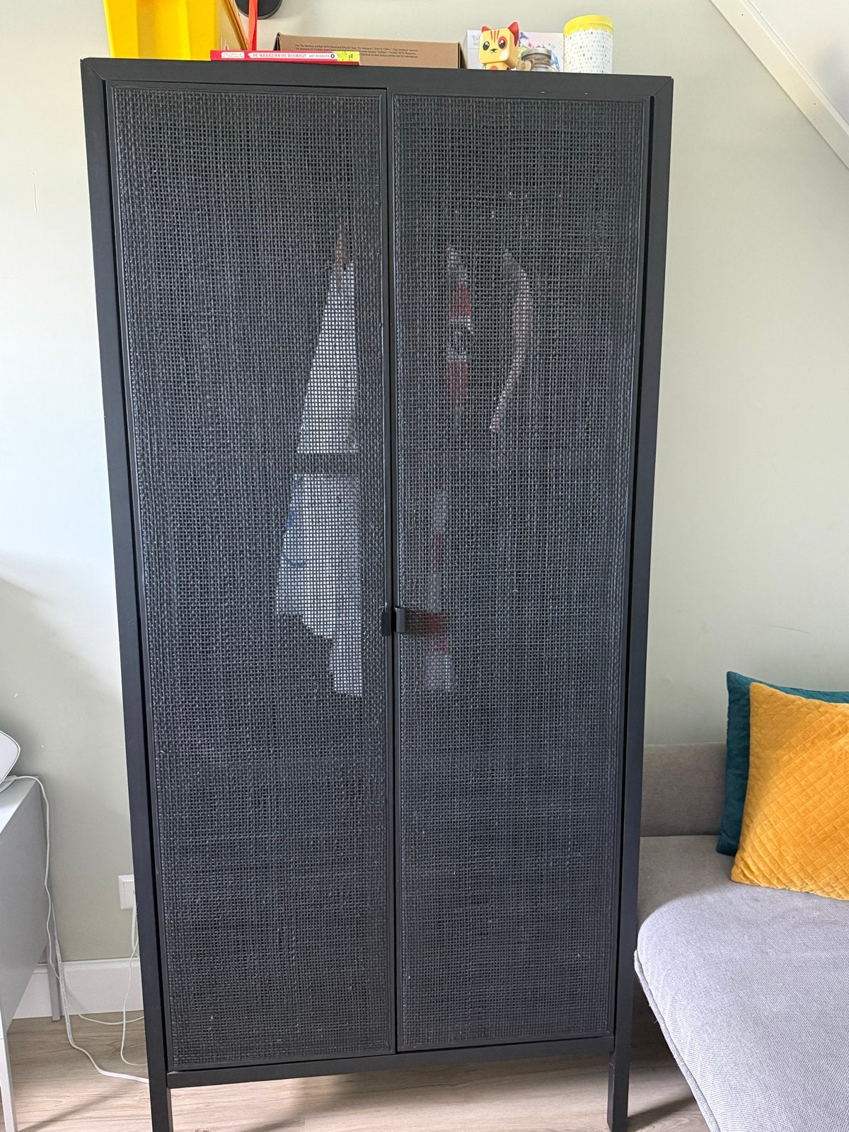 Karwei Webbing Kast Zwart - Zo goed als nieuw, Ophalen, 50 tot 100 cm, Zo goed als nieuw, 150 tot 200 cm