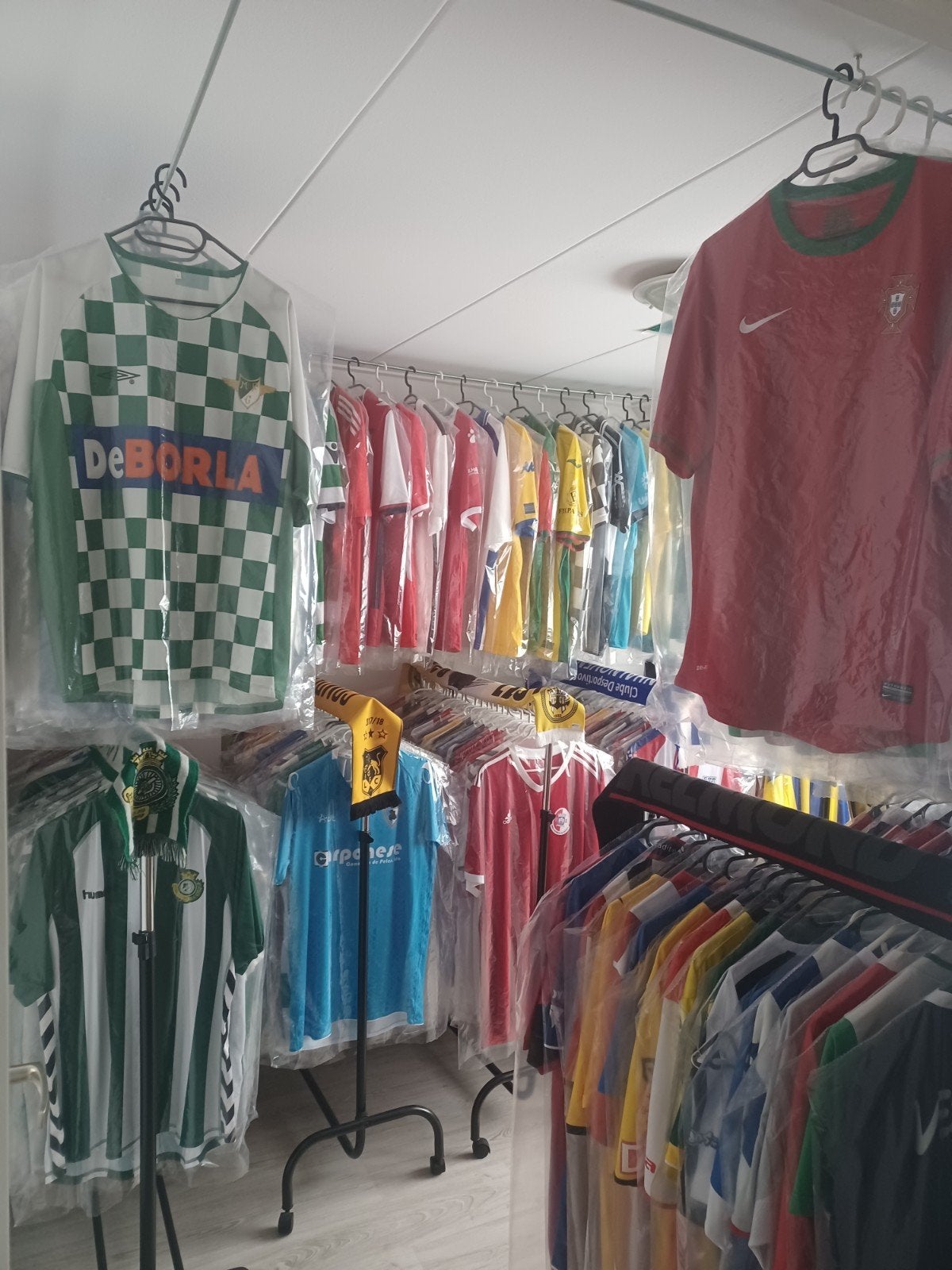 Voetbalshirts van clubs uit Portugal, Ophalen of Verzenden, Shirt