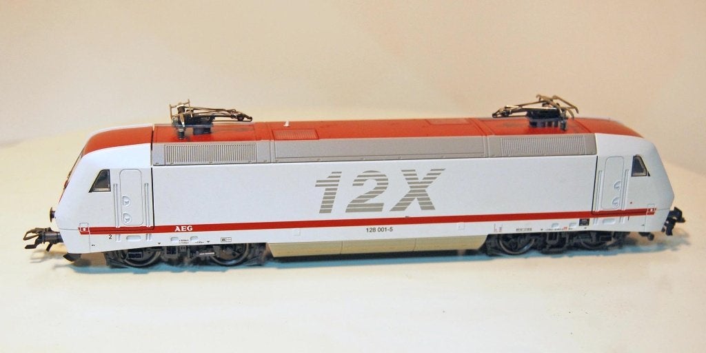 Märklin 3438 DB Baureihe 128 digitaal, Wisselstroom, Gebruikt, Locomotief, Ophalen of Verzenden