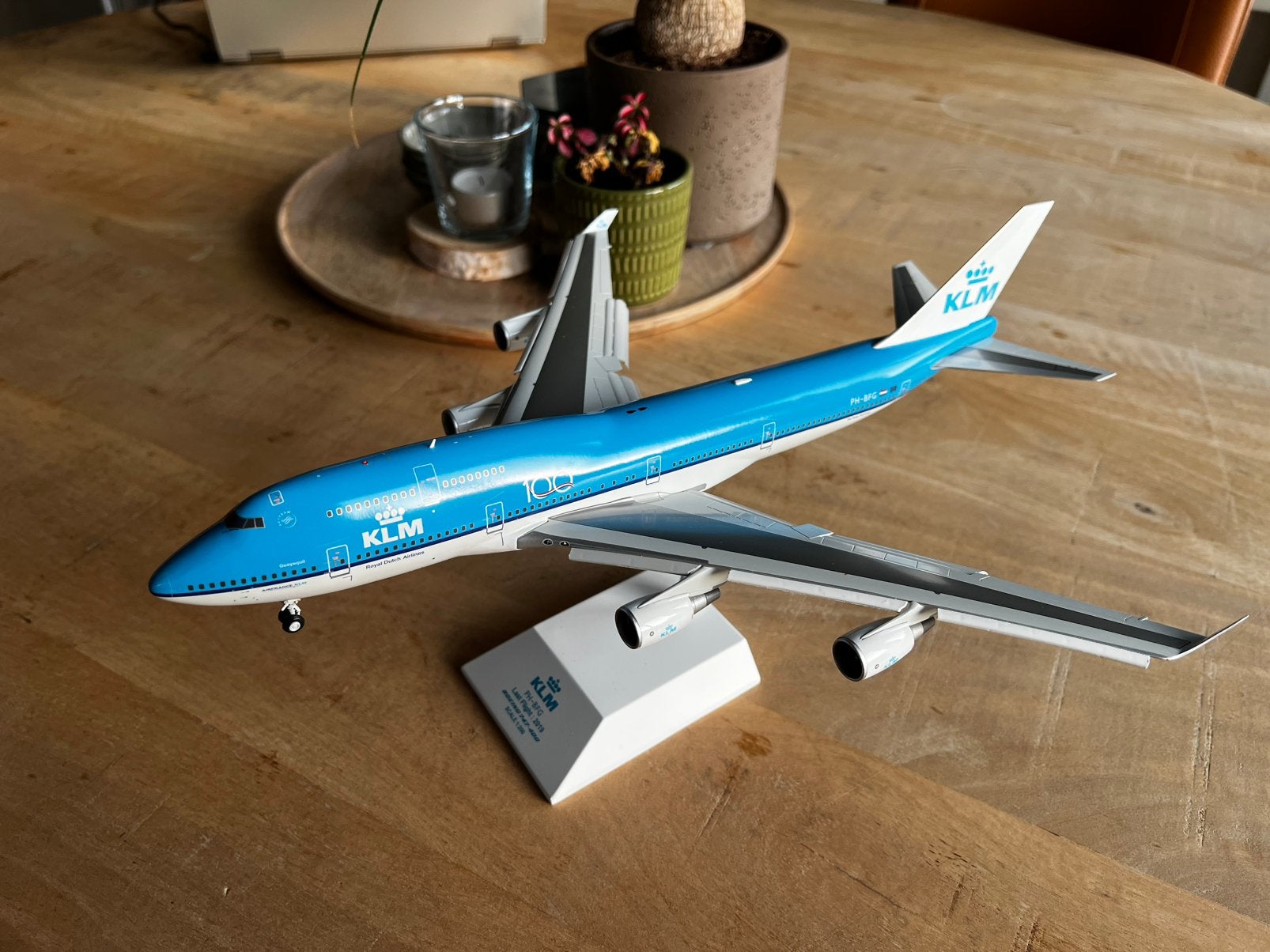 Boeing 747-400 KLM 100 YEARS “flaps down” PH-BFG, Ophalen of Verzenden, Zo goed als nieuw, Schaalmodel