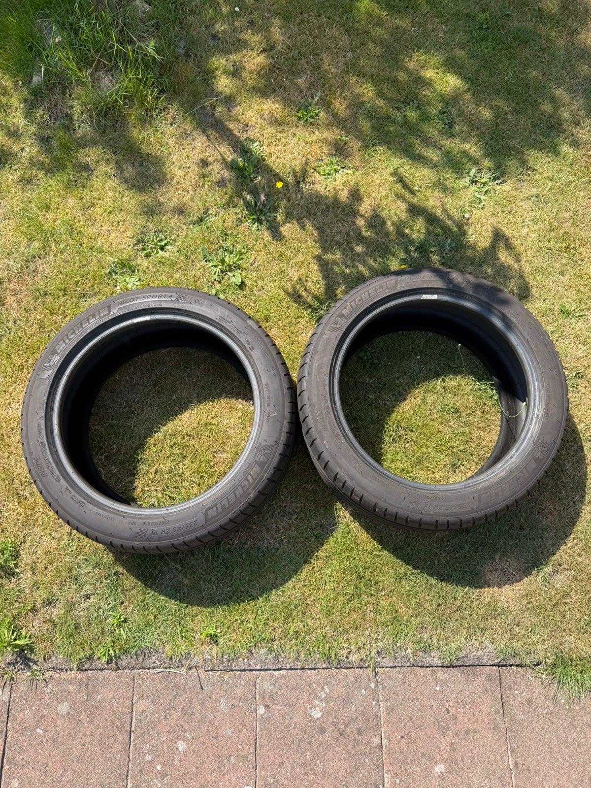 Michelin Pilot Sport 4 - 235/45 R18 98Y XL - T0 (Tesla), Ophalen, Gebruikt
