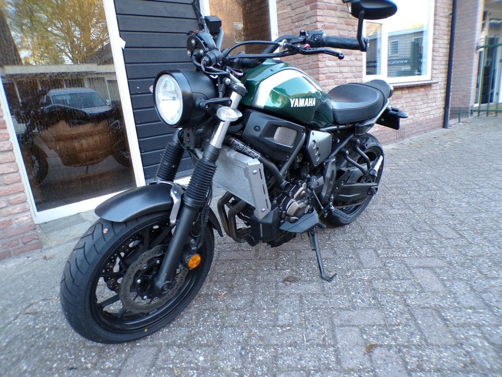 Yamaha Tour XSR700, Putterweg 56-01
3886PD  Garderen, NL, Bedrijf, Info@autogarderen.nl, Meer dan 35 kW
