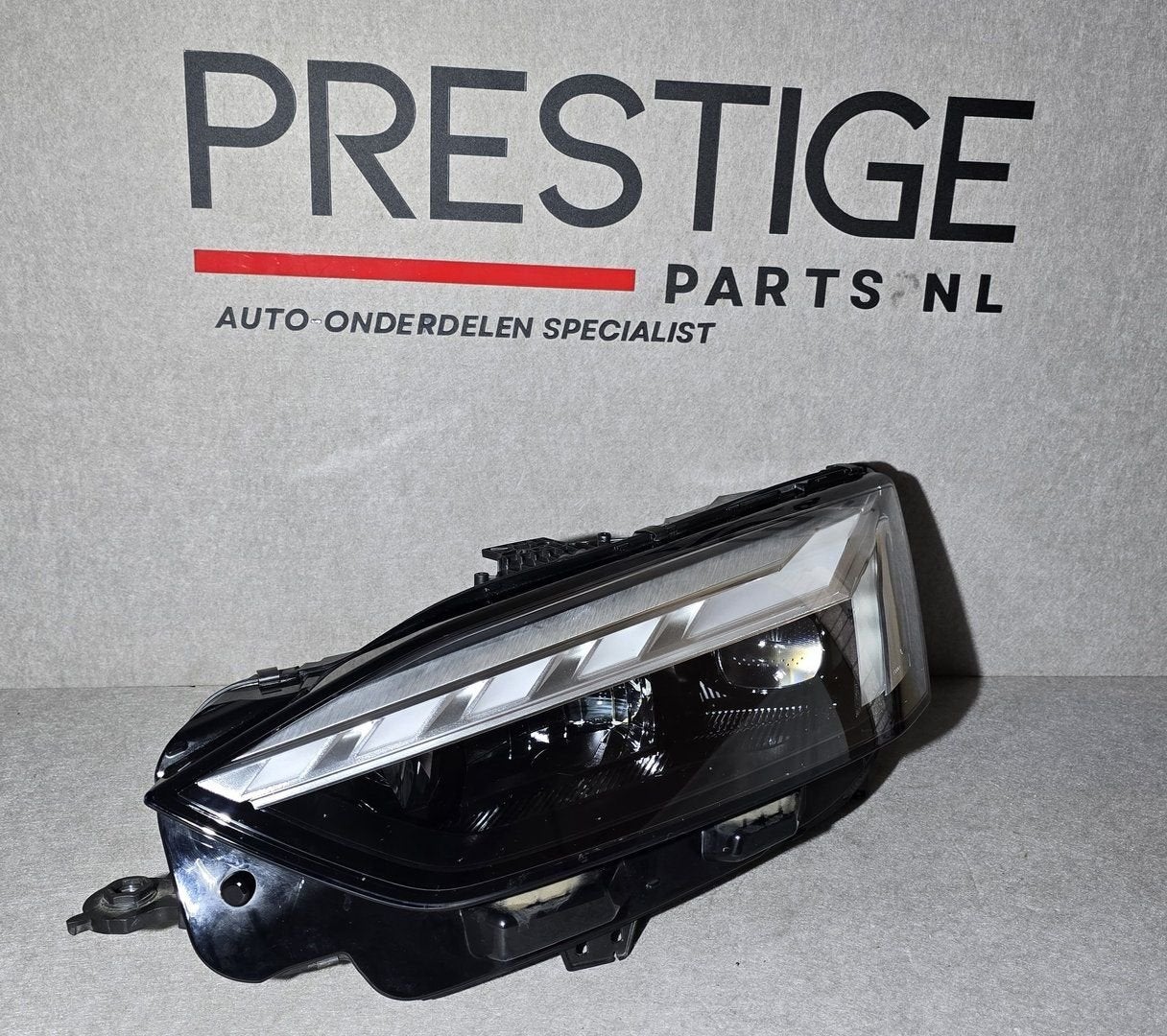 Koplamp Audi A5 B9 8W F5 Facelift Voll LED Links 8W6941039, Gebruikt, -, Ophalen of Verzenden, -
