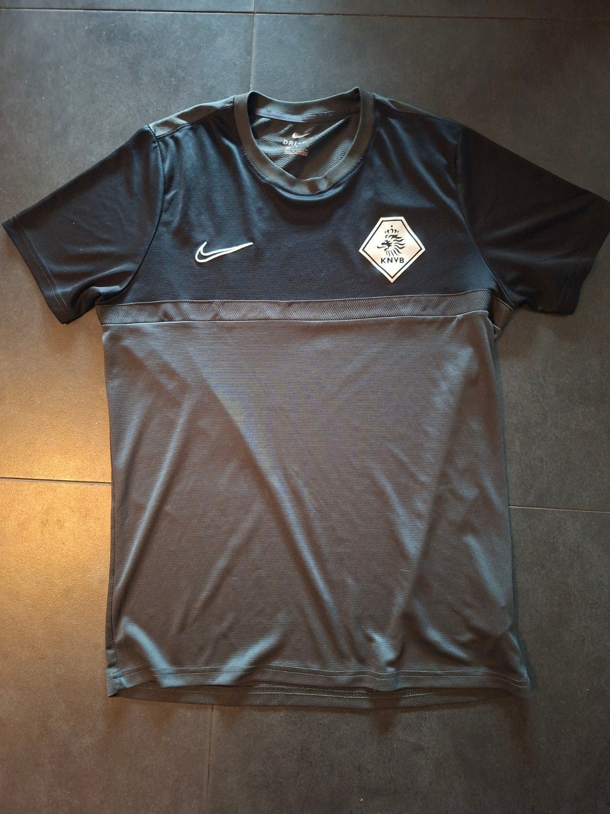 Nike KNVB Training Shirt Maat L - Zo goed als nieuw, Ophalen of Verzenden, Zo goed als nieuw