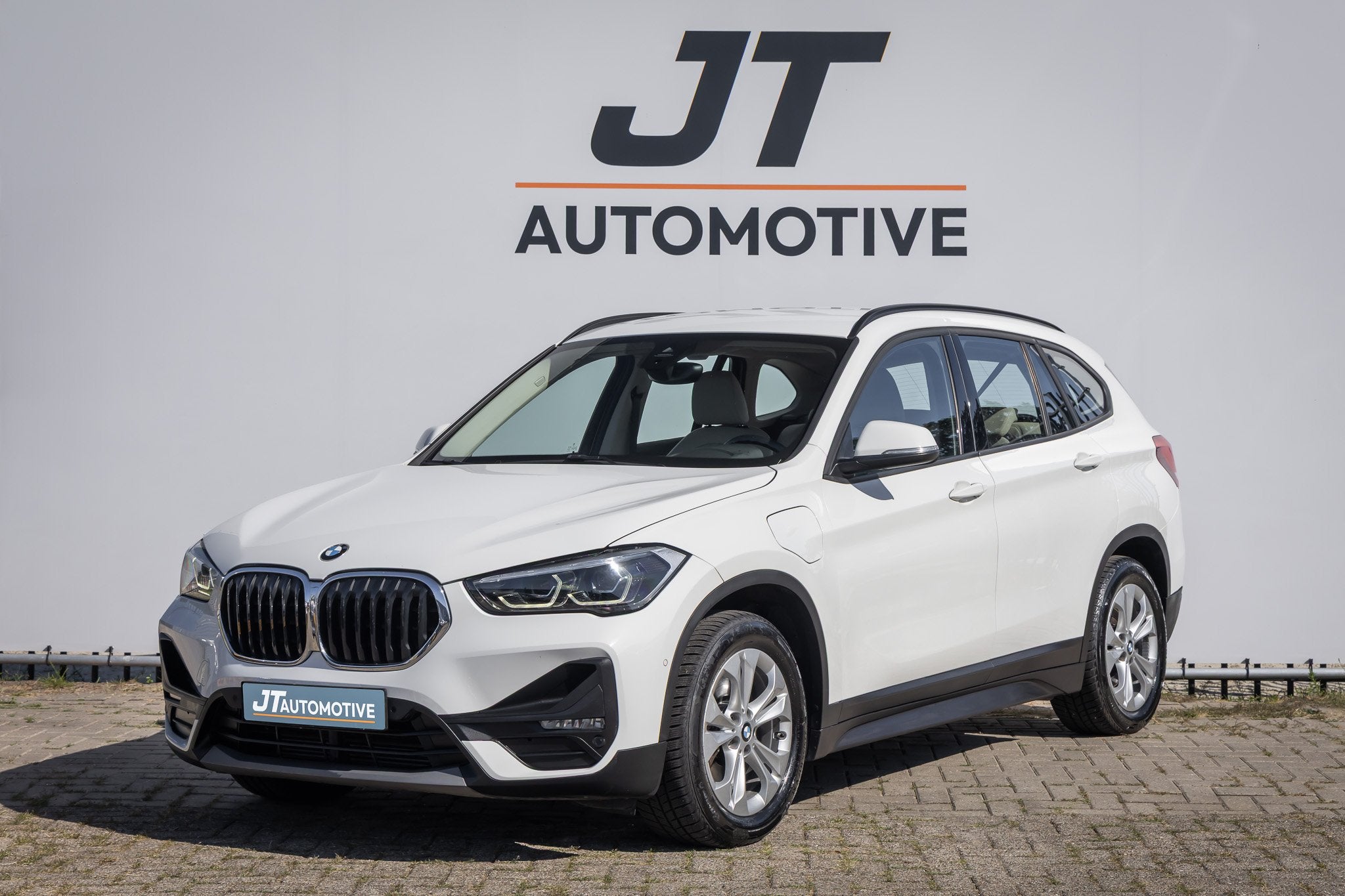 BMW X1 XDRIVE25E Hyb Phev Executive Ledere bekleding | Elekt