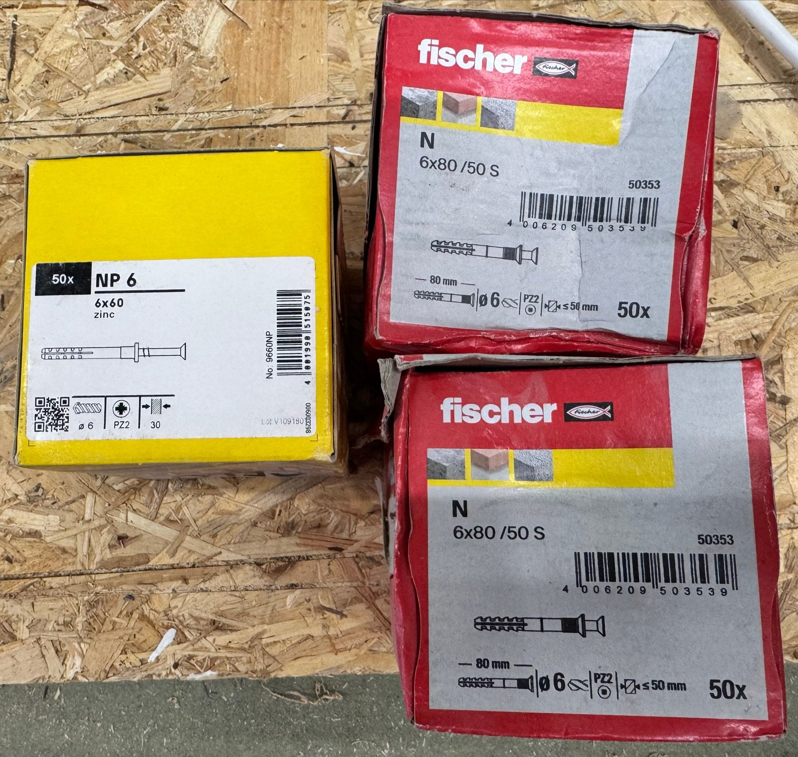 Slagpluggen 6x60 en 6x80 - Diverse dozen, Doe-het-zelf en Verbouw, Ophalen of Verzenden, Zo goed als nieuw, 50 tot 100 mm, Pluggen