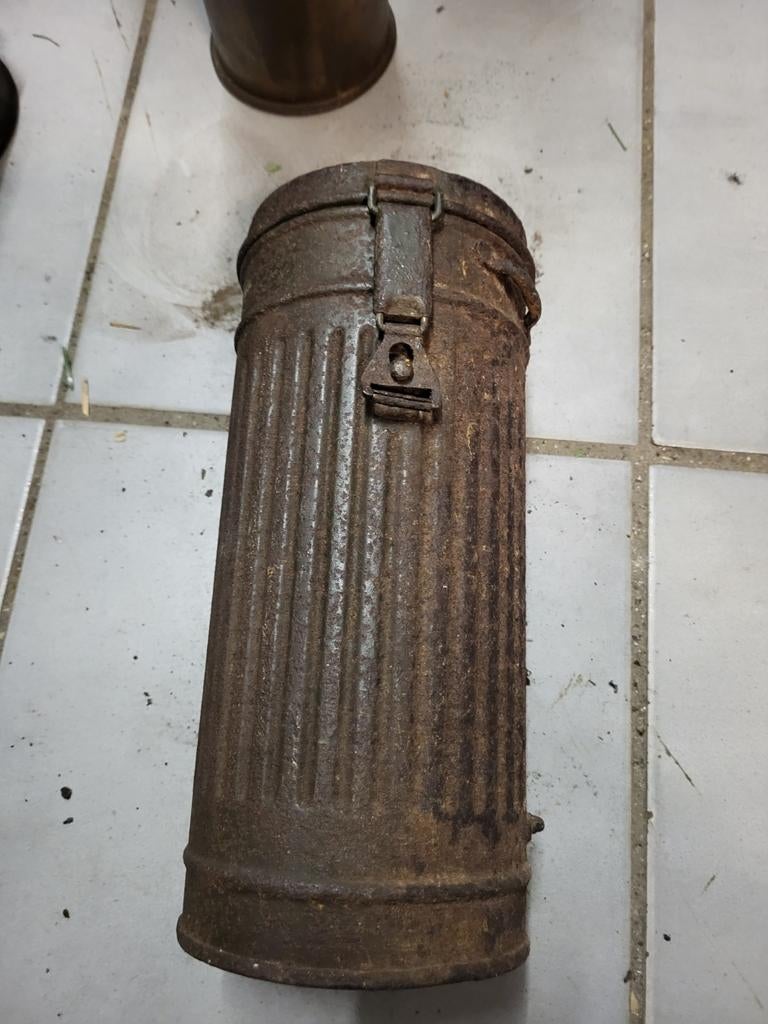 Te koop Duitse Gasmasker met bus Dreager, Ophalen of Verzenden, Duitsland