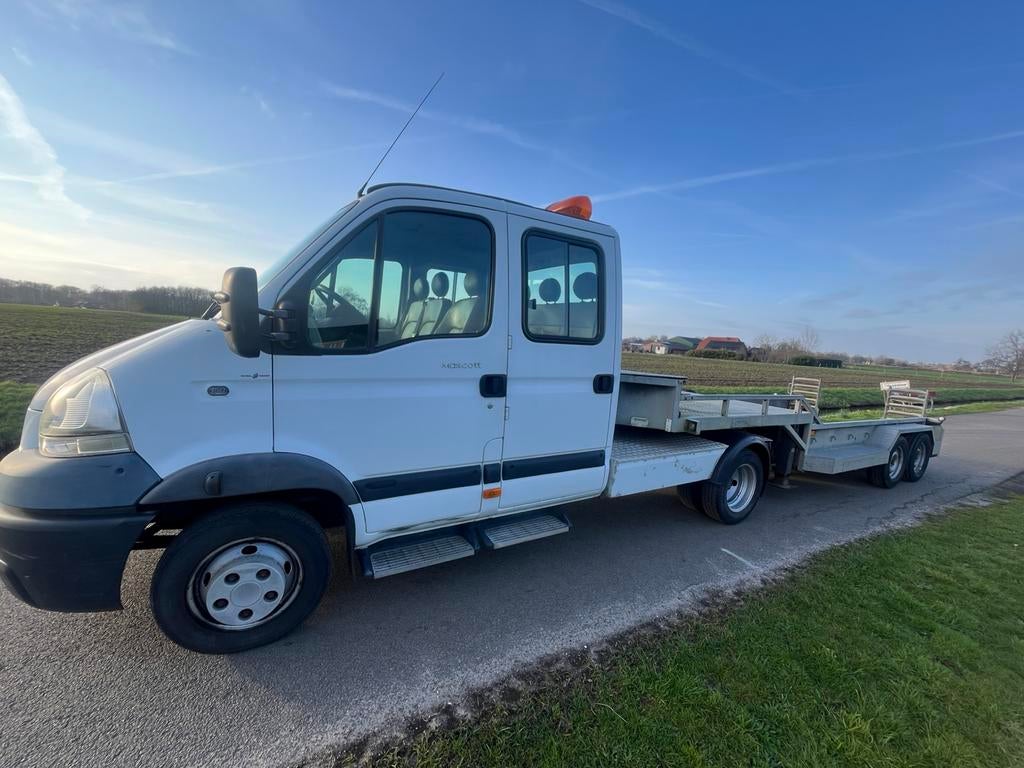BE combinatie Renault Mascott 150-35 T 2007, Auto's, Bestelauto's, 2953 cc, 4 cilinders, Renault, 7 stoelen