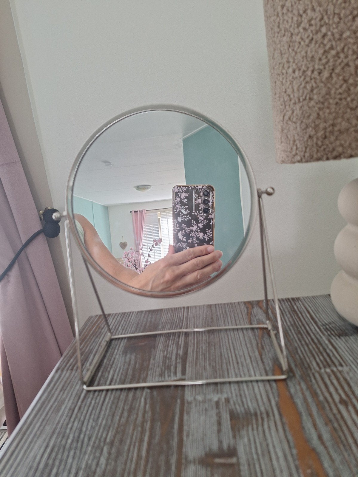 Ronde make-up spiegel met standaard, Ophalen, Minder dan 50 cm, Rond, Zo goed als nieuw