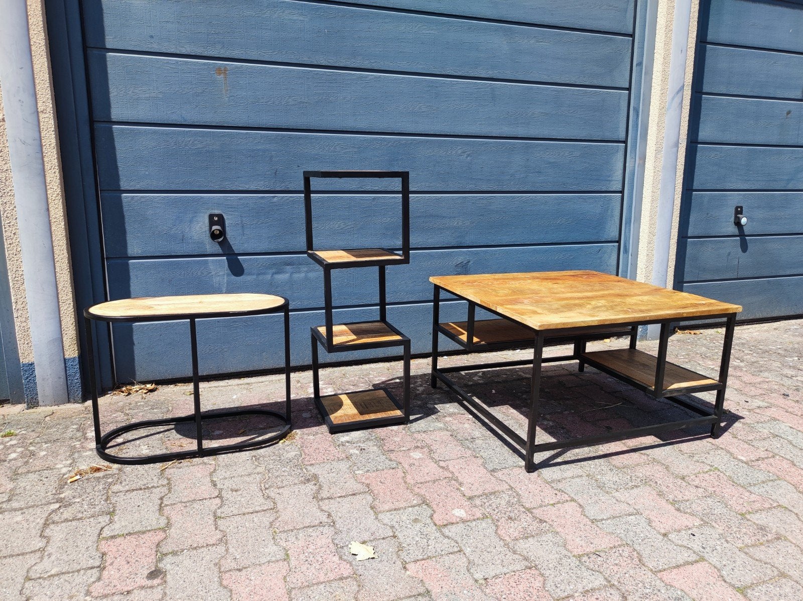 Set van salontafel, bijzettafel en stander., Gebruikt, 50 tot 100 cm, 50 tot 100 cm, 75 cm of meer