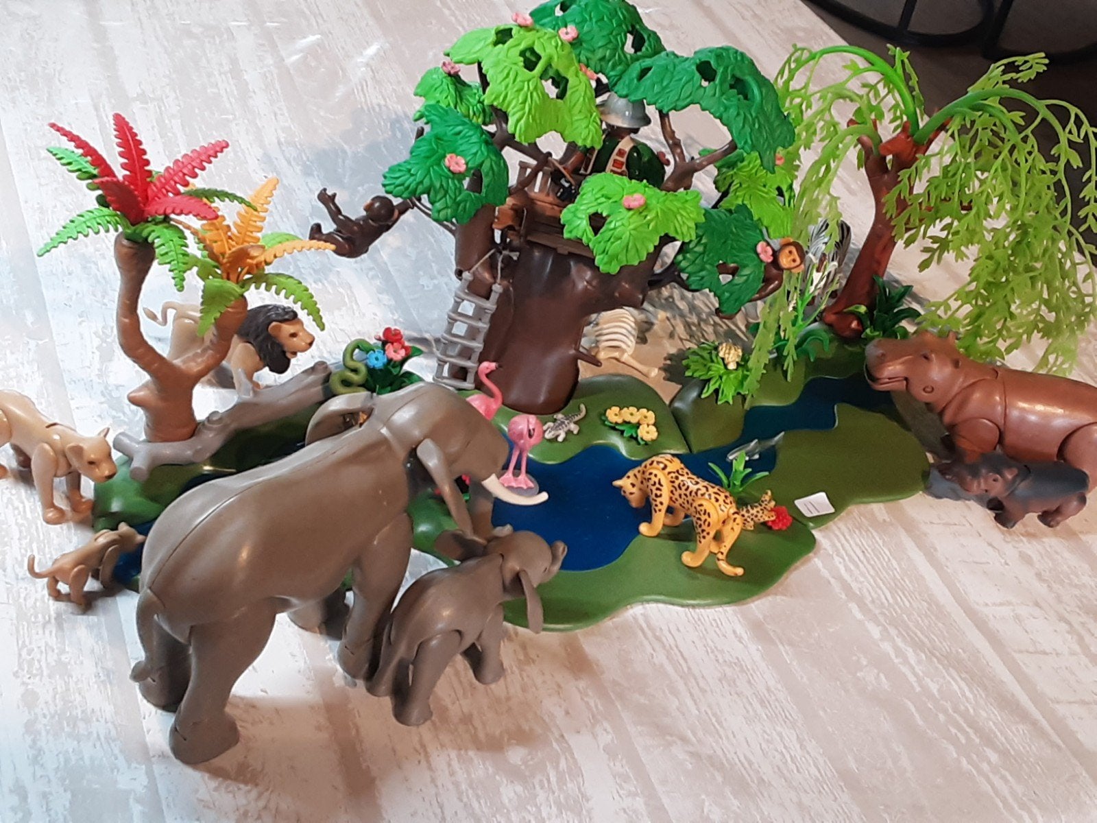 DIERENSETS nr 11. 3 waterplaten met rivier en dieren, Kinderen en Baby's, Speelgoed | Playmobil, Ophalen of Verzenden, Zo goed als nieuw