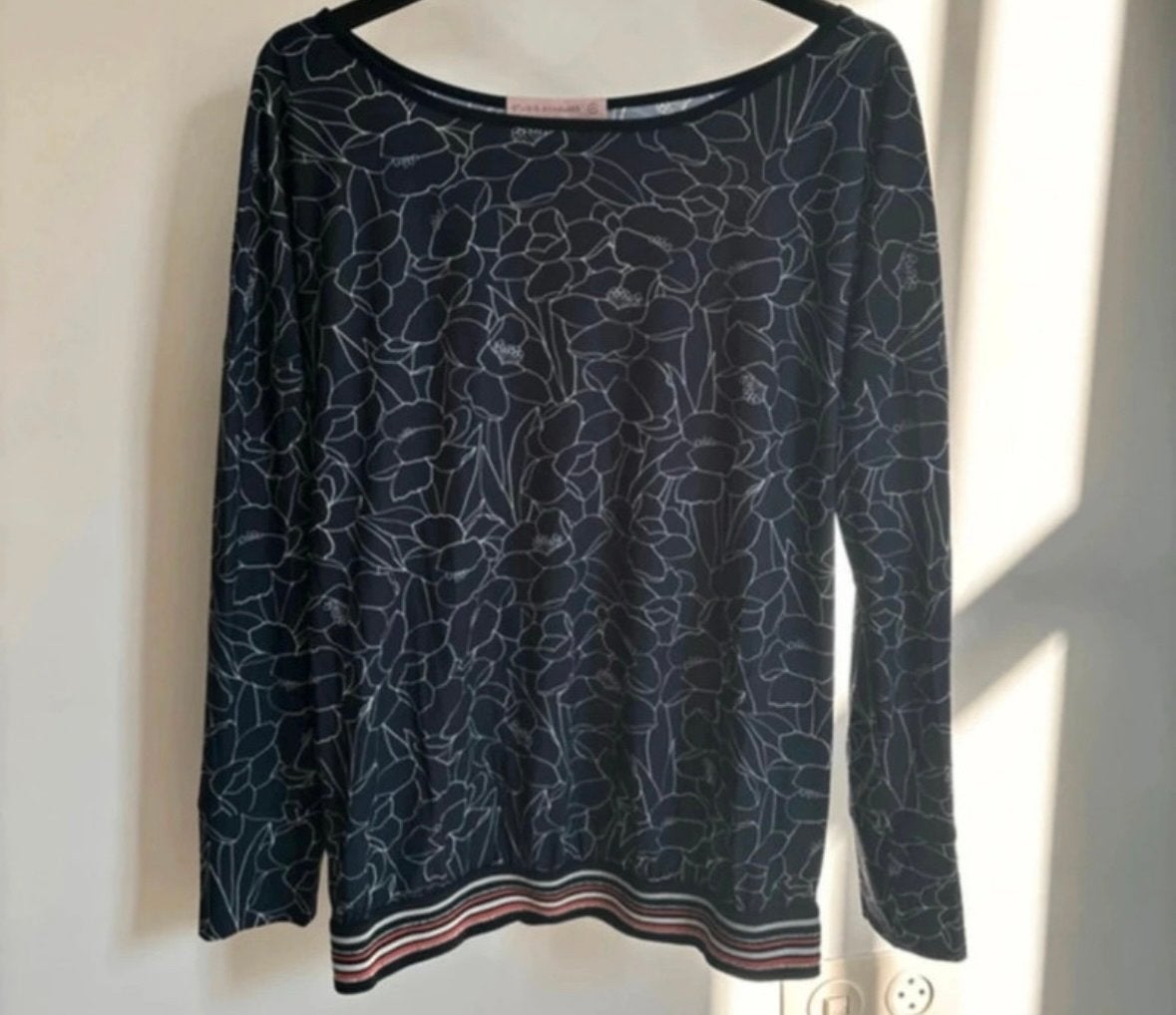 Studio Anneloes Top Maat M - Donkerblauw met Bloemenprint, Kleding | Dames, Maat 38/40 (M), Blauw, Ophalen of Verzenden, Zo goed als nieuw