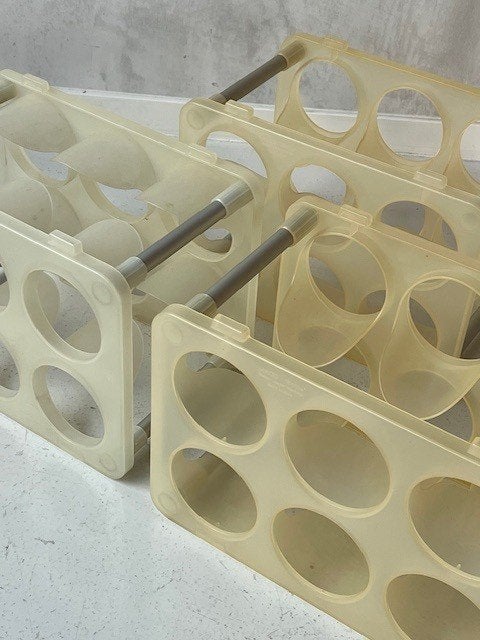 Bottle wijnrek Jasper Morrison design Magis wijnhouder 1994, 50 – 75, Kunststof, Gebruikt, .