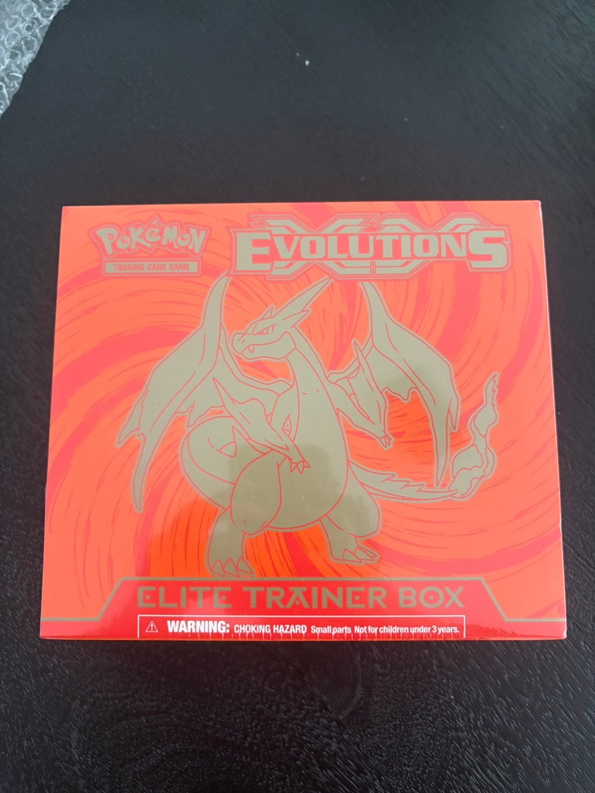 Pokemon Evolutions Elite Trainer box Charizard, Ophalen of Verzenden, Nieuw, Overige typen