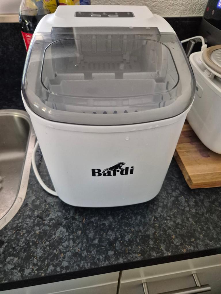 Bardi Draagbare IJsmachine - Perfect voor Feestjes!, Ophalen, Zo goed als nieuw, Zelfvriezend
