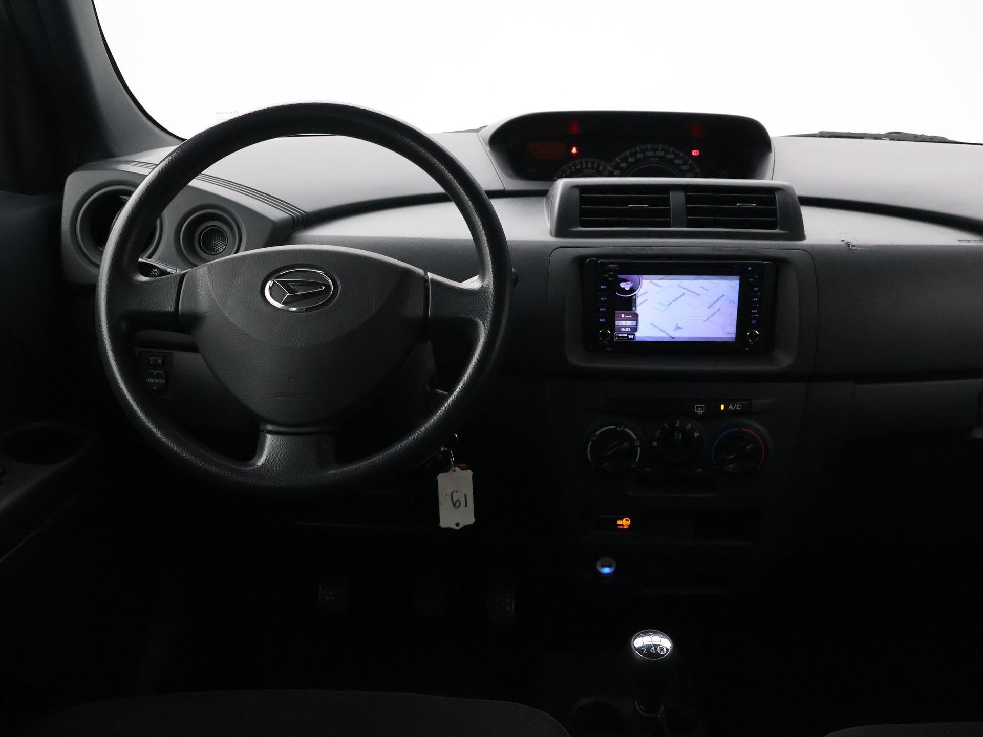 Daihatsu Materia 1.3 RYTHM SPORT + SPORTUITLAAT | AIRCO | NA, Voorwielaandrijving, Bedrijf, 1298 cc, 1000 kg