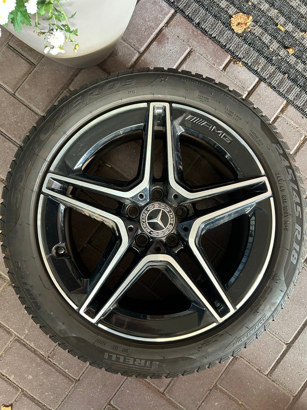 Originele Mercedes AMG Velgenset 18 inch W213 + TPMS, Ophalen, 18 inch, Banden en Velgen, Winterbanden