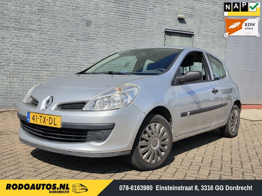 Renault Clio 1.2-16V Authentique Stuurbekr. APK 03-27 ✅, 65 pk, 535 kg, Gebruikt, 4 cilinders