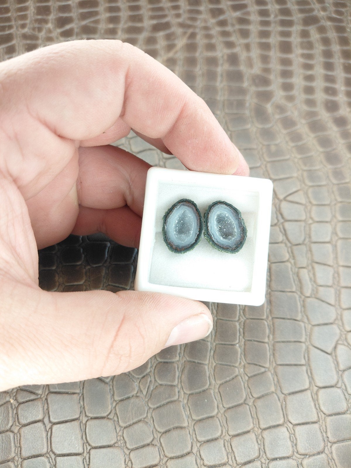 2 Ovale tabasco geode voor oorbellen, Sieraden, Tassen en Uiterlijk, Edelstenen, Ophalen of Verzenden, Nieuw