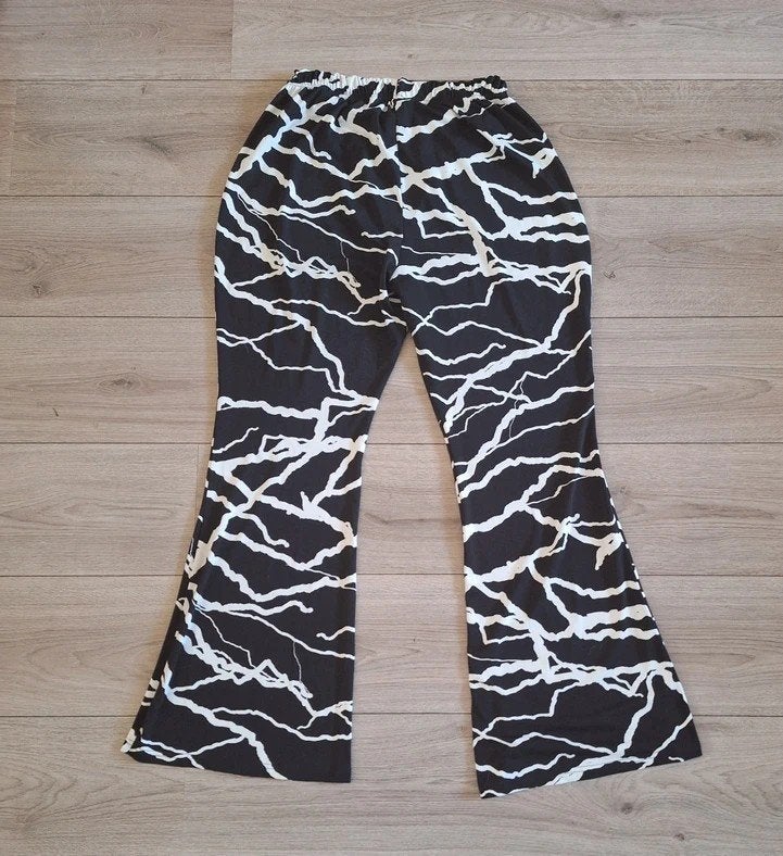 Magna stretch flared broek XXL 44/46 zwart-wit, Zwart, Maat 46/48 (XL) of groter, Ophalen of Verzenden, Lang