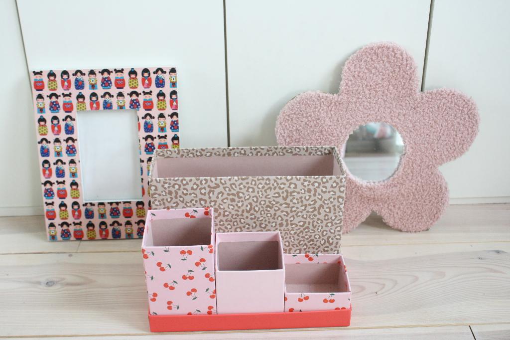 Roze woonaccessoires: spiegel, fotolijst, opbergbakjes, Minder dan 50 cm, Ophalen of Verzenden, Zo goed als nieuw, Minder dan 100 cm