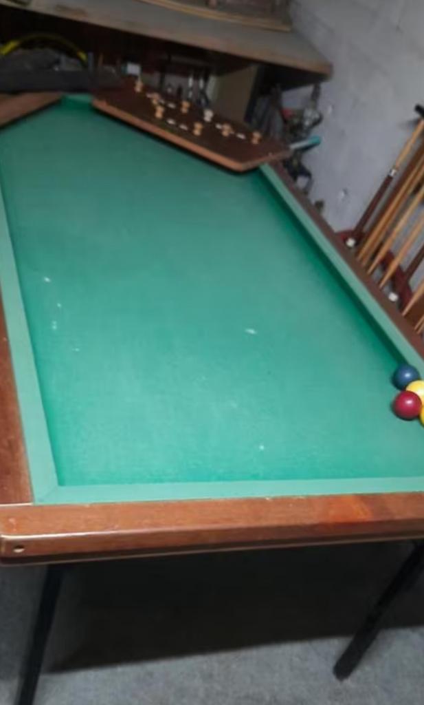 Pool tafel mini werk goed 3 bant stokke erbij een balle., Sport en Fitness, Biljarten en Poolen, Ophalen of Verzenden, Zo goed als nieuw