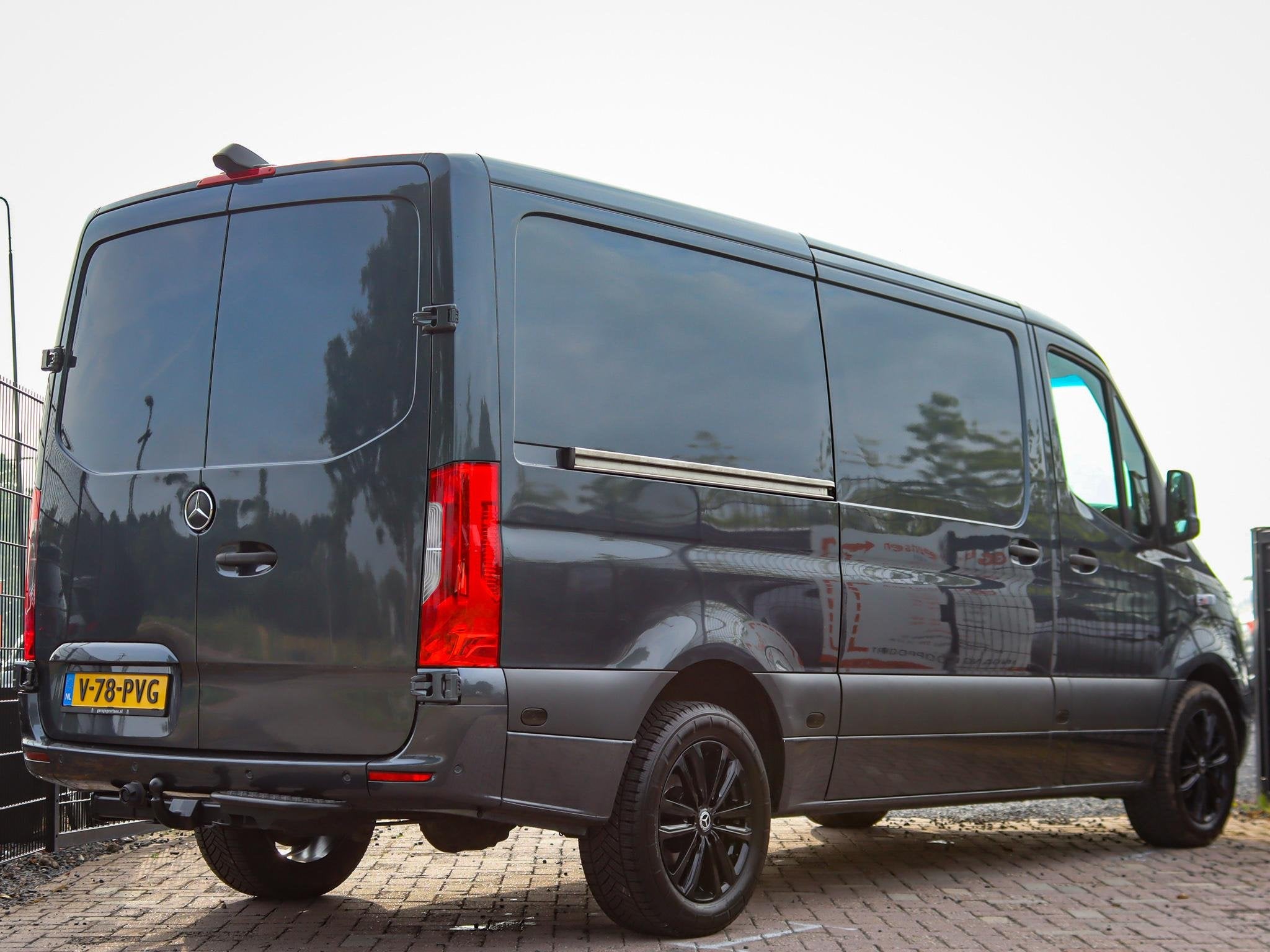 Mercedes-Benz Sprinter 319 V6 3.0 CDI L2H1 2800KG Trekhaak,, Auto's, Automaat, Gebruikt, 190 pk, 2800 kg