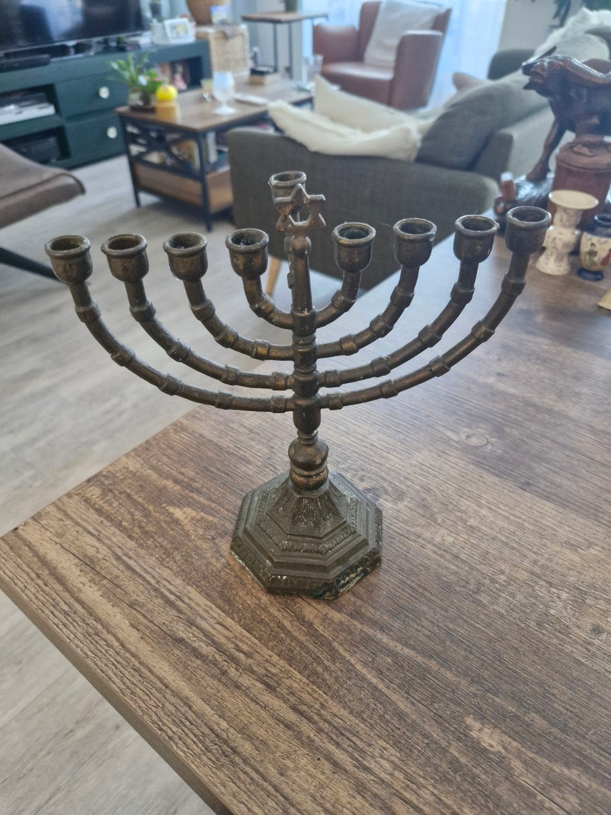 9 armige bronzen Joodse Chanukkah-menora., Ophalen of Verzenden, Koper of Brons