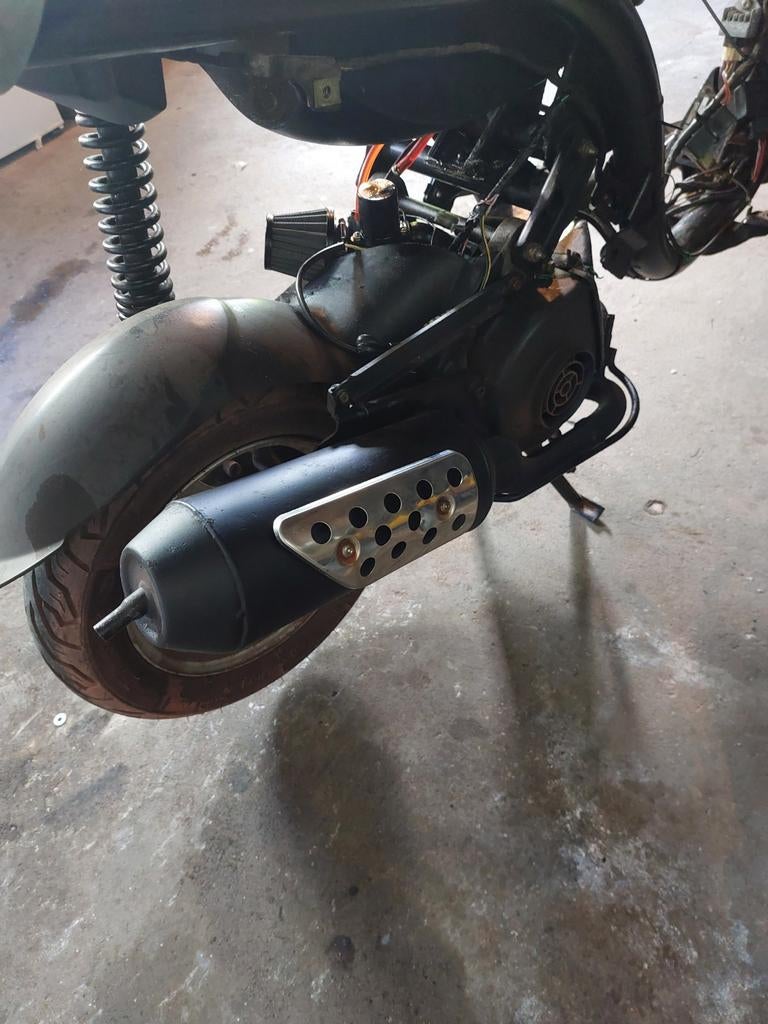 Scooter uitlaten, Ophalen of Verzenden, Zo goed als nieuw, Uitlaat, Overige merken
