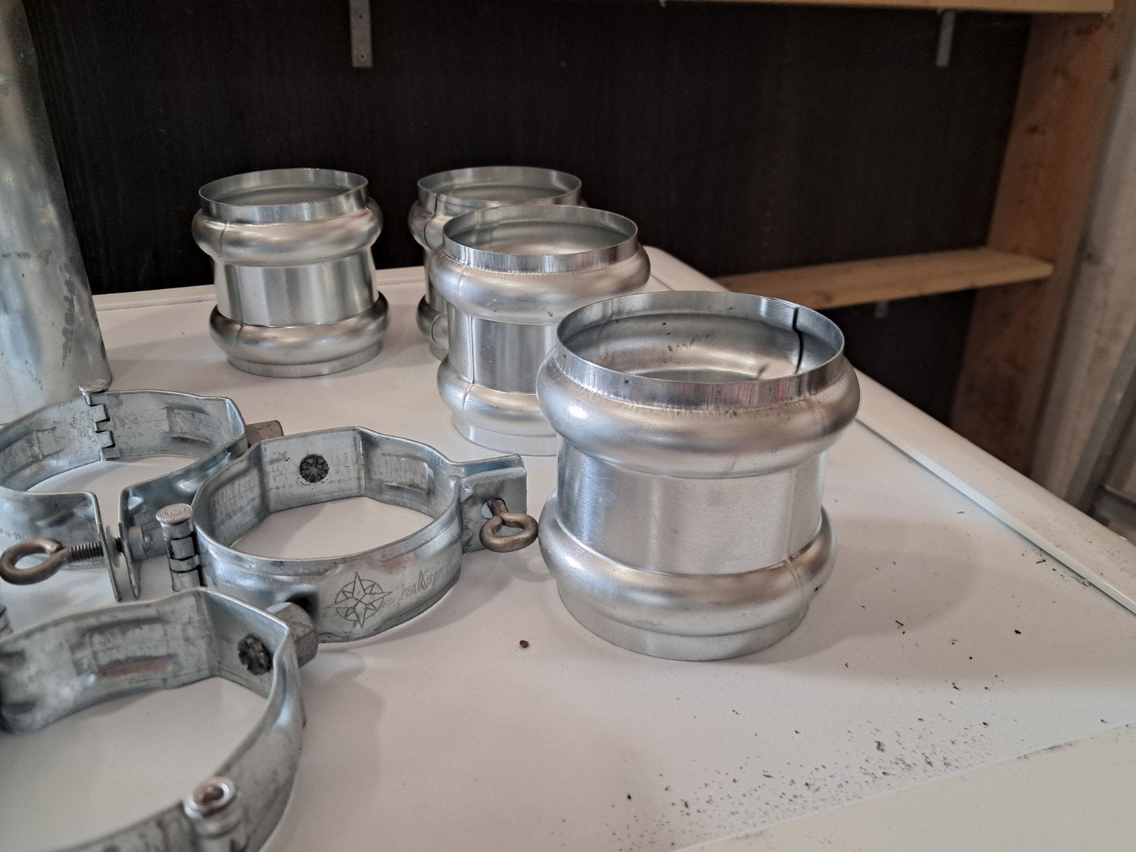 Regenpijp 80mm met bevestigingsmateriaal, Ophalen, Overige materialen, Gebruikt, 2 tot 4 meter