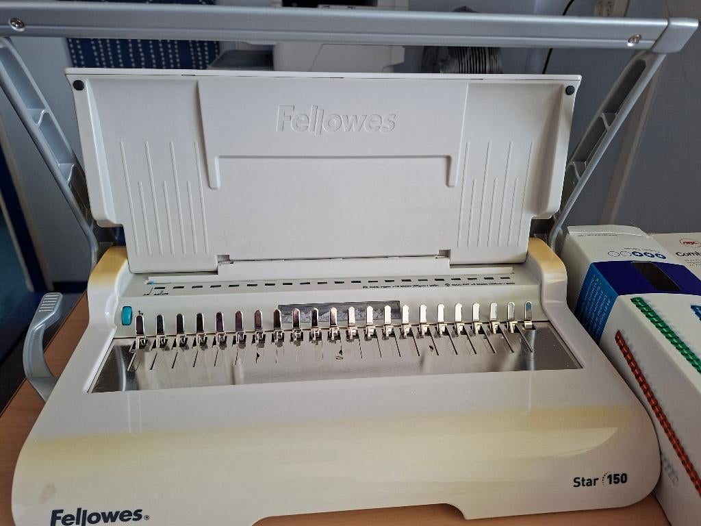 te koop Fellowes Star 150 Manueel Inbindmachine, Ophalen, Gebruikt