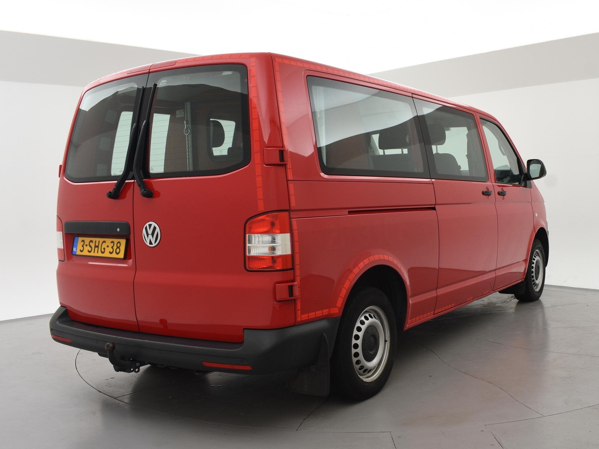 Volkswagen Transporter Kombi 2.0 TDI 140 PK DSG AUT. L2H1 8-, Auto's, Euro 5, Stof, Gebruikt, 241 €/maand