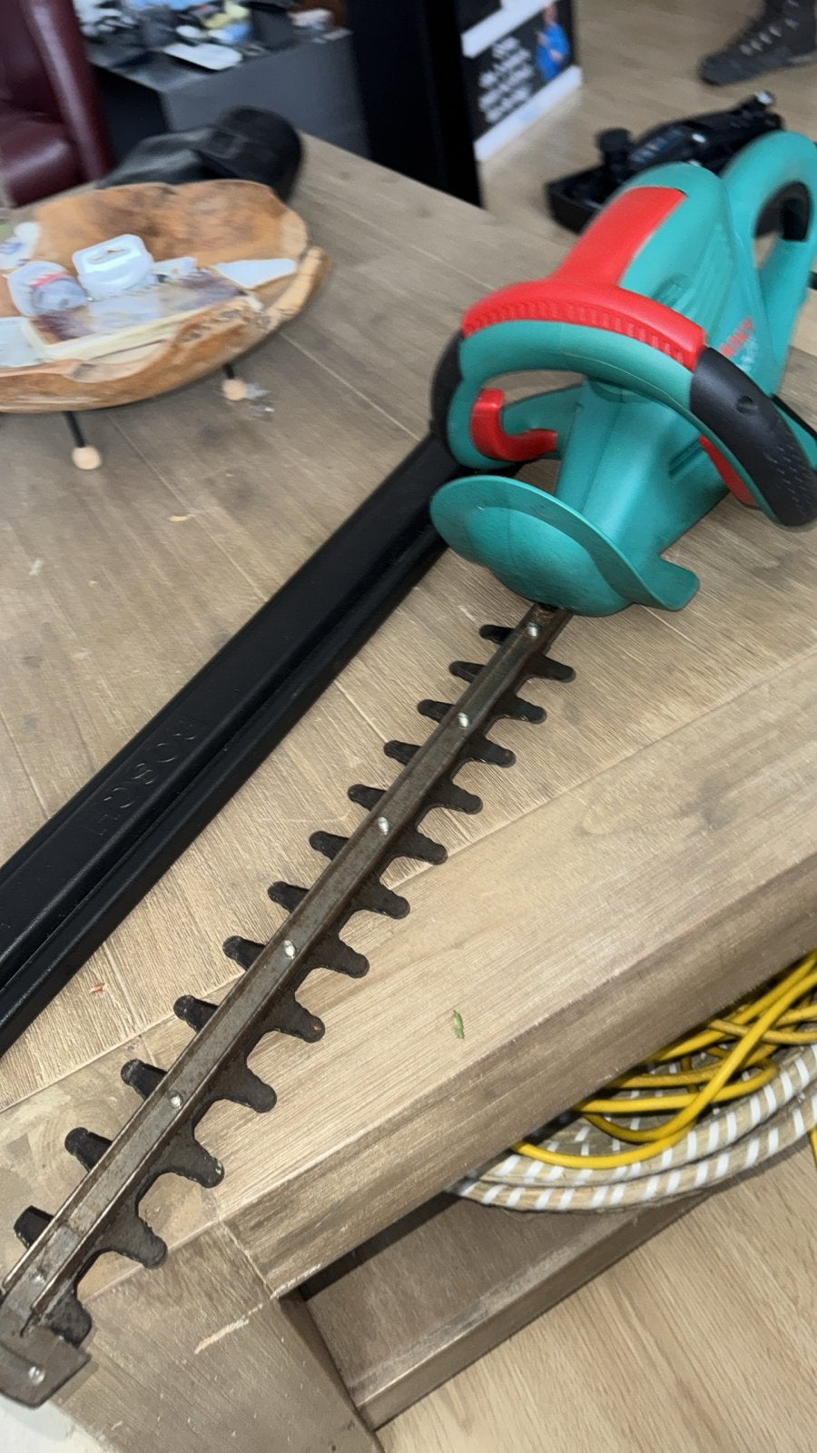 Bosch AHS 400-24 T Heggenschaar - 550W, Ophalen of Verzenden, Gebruikt, Elektrisch