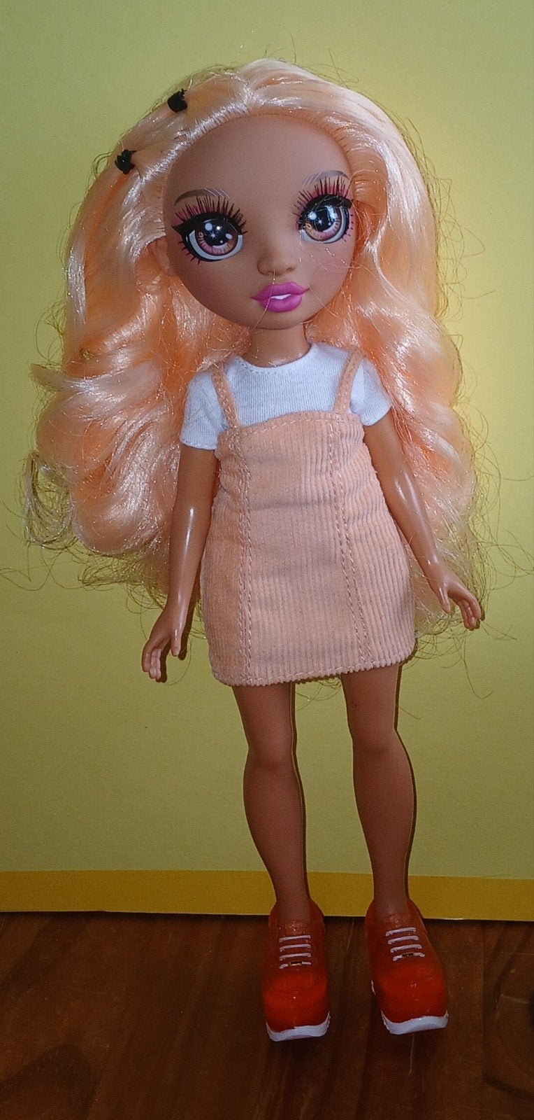 Rainbow high BUDGET pop, Verzamelen, Poppen, Ophalen of Verzenden, Zo goed als nieuw, Fashion Doll