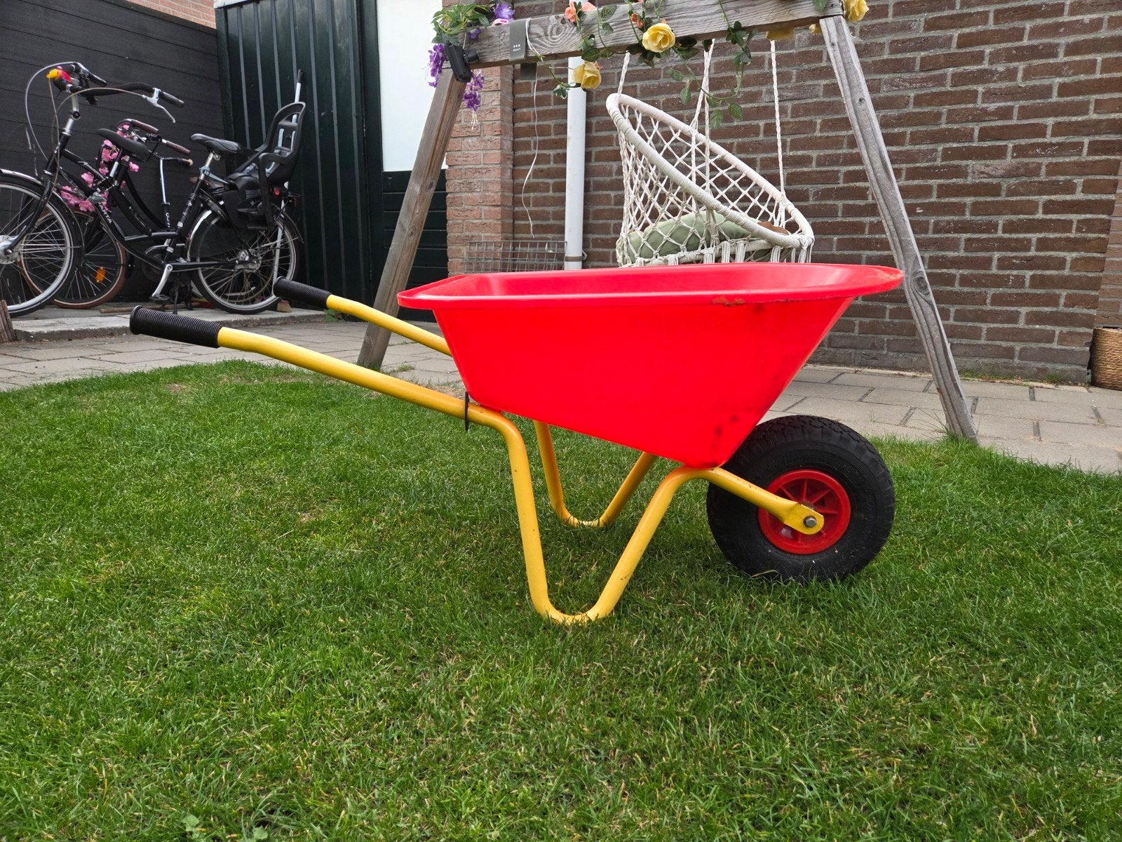 kinderkruiwagen, Ophalen, Zo goed als nieuw