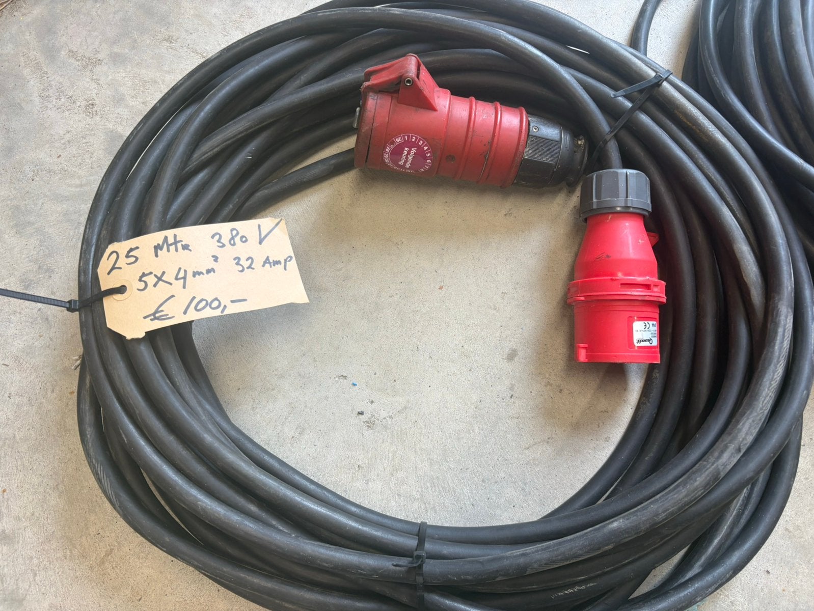 1 Krachtstroomkabel  380 volt.  32 Amp  getest en Gekeurd, Doe-het-zelf en Verbouw, Gebruikt, X, Ophalen, Overige merken