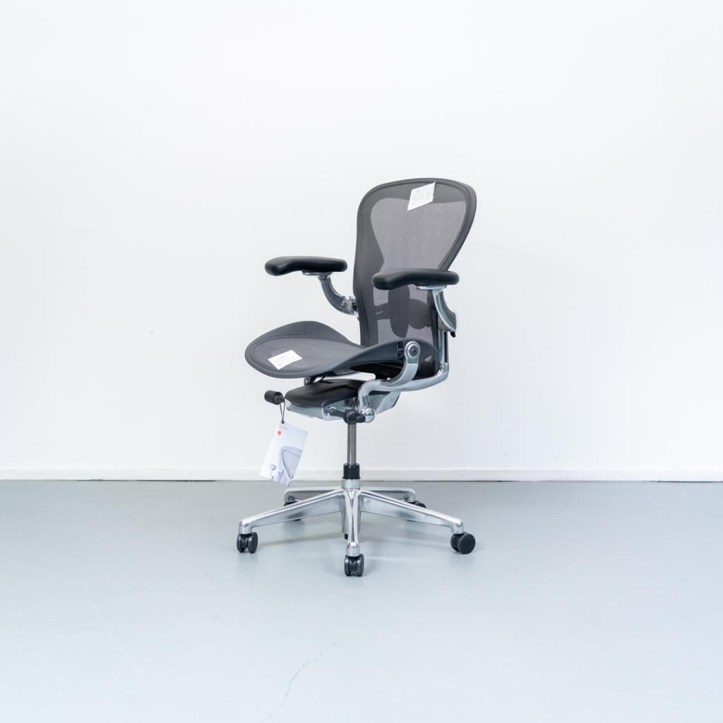 3 Herman Miller Aeron Remastered bureaustoel C Aluminium, Niet ingevuld, Gaming bureaustoel, Overige kleuren, Niet ingevuld