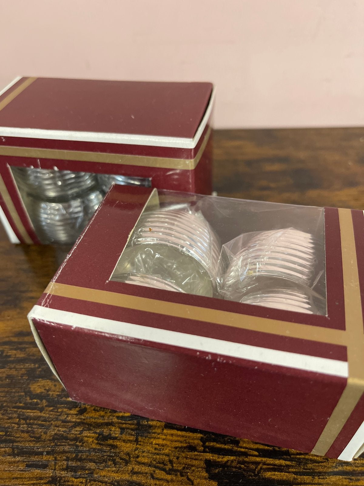 Set van 8 zilverkleurige servetringen, nieuw in doos, Huis en Inrichting, Keuken | Bestek, Overige materialen, Nieuw, Ophalen of Verzenden